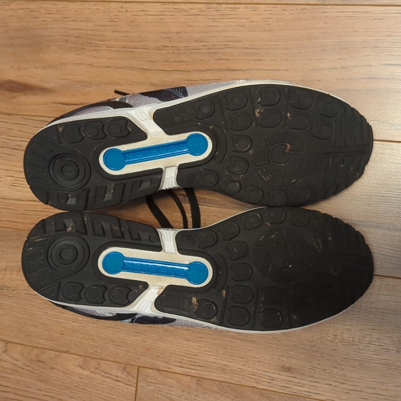 Men's size 11 Adidas Flux floral pattern - Picture 3 of 7